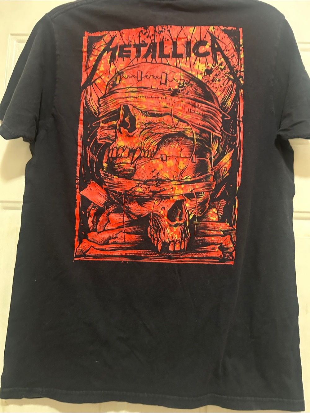 Metallica unisex Black Graphic Tee with Red Logo!